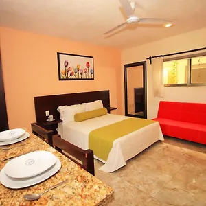 מלון Papagayo Boutique *****