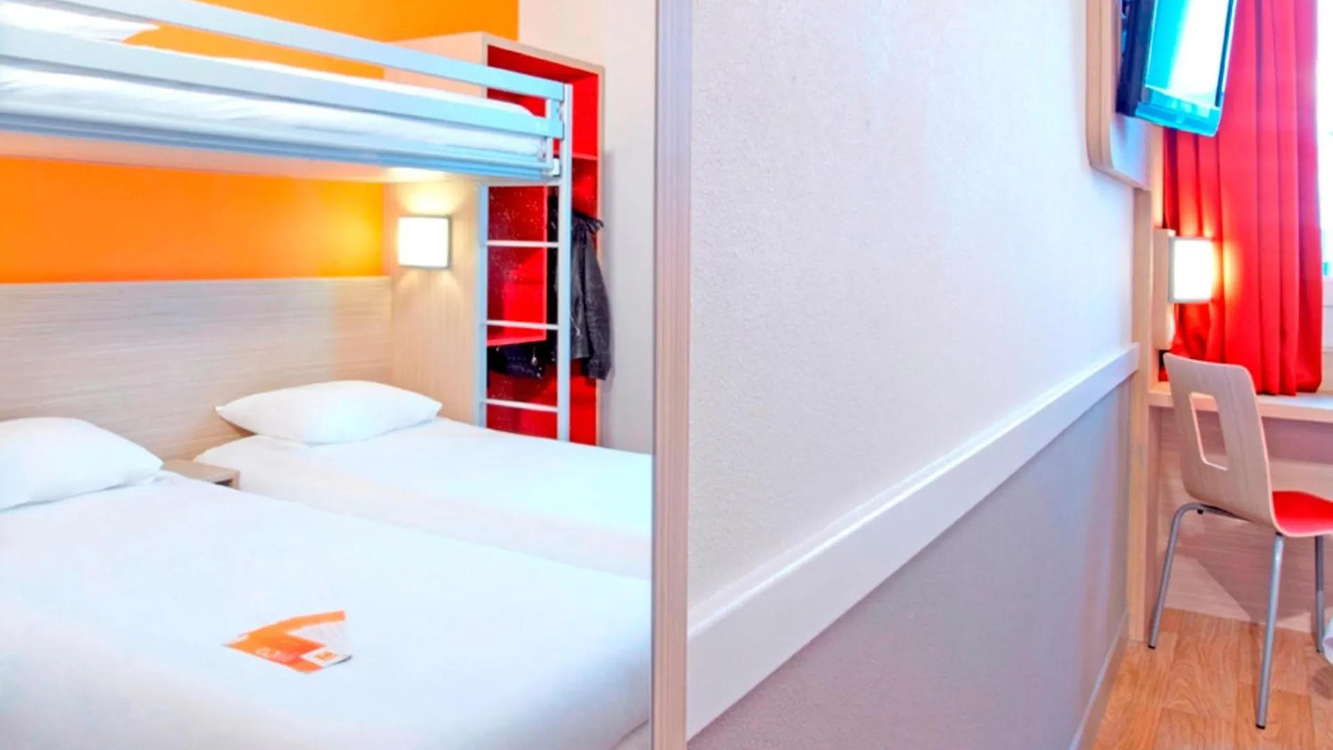 Premiere Classe Roissy - Aeroport Cdg - Le Mesnil-Amelot Hotel